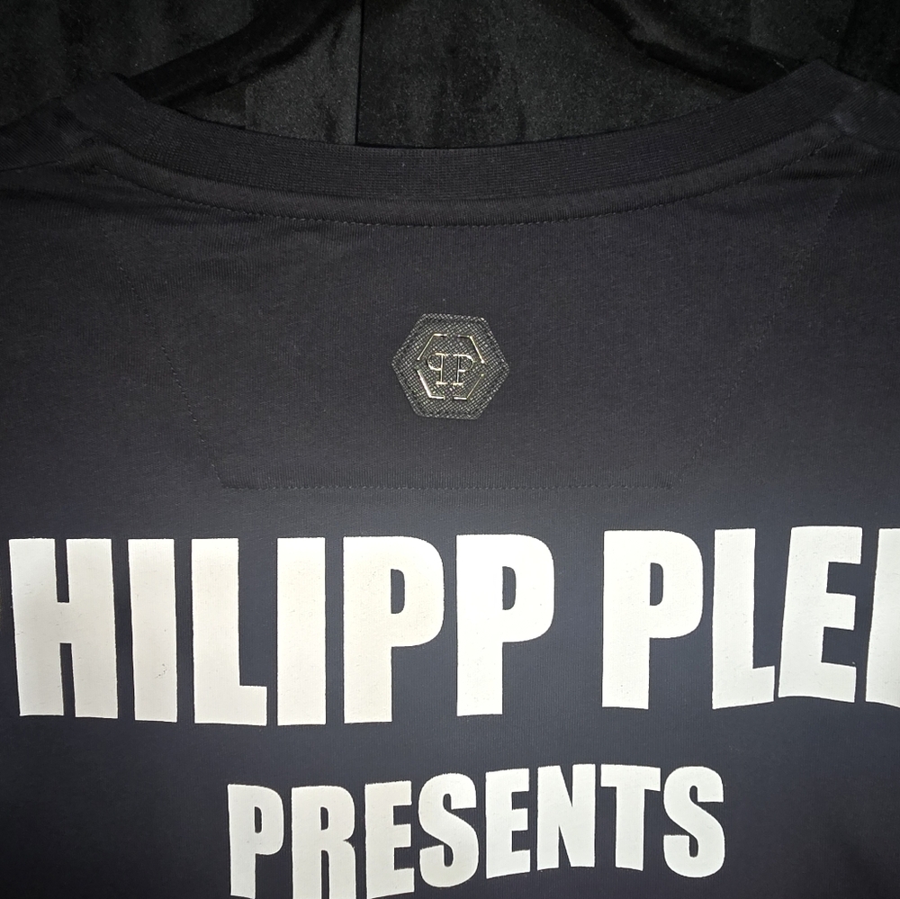 PHILIPP PLEIN & TONY KELLY WORLD - Picture 4 of 9